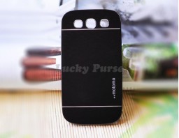 Чехол-бампер для Galaxy S3 I9300 motomo (черный)